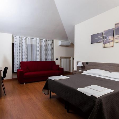 פויג'ה Opera B&B מראה חיצוני תמונה
